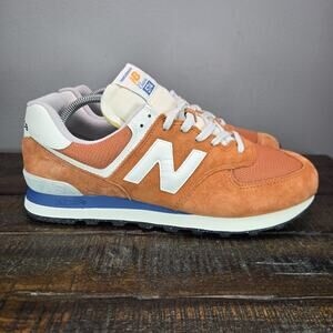 NEW New Balance 574 Mens Size 10.5 D Running Shoes U574VPA Orange White Suede